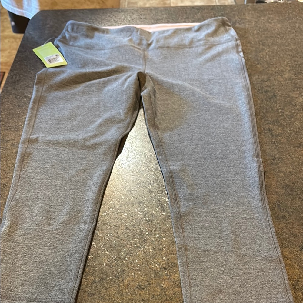 Gray legging
